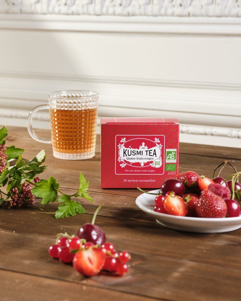 Four Red Fruits Bio