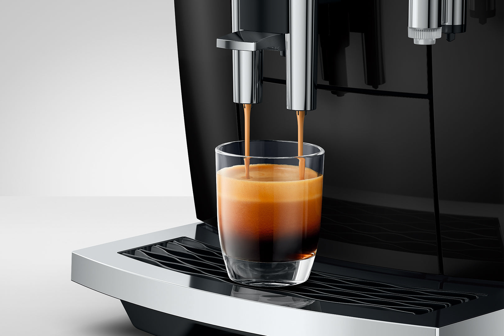 E8 Piano Black (ED)
